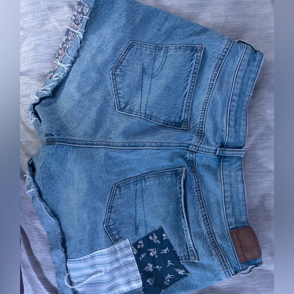 American Eagle Mom Denim Shorts - Picture 2 of 2